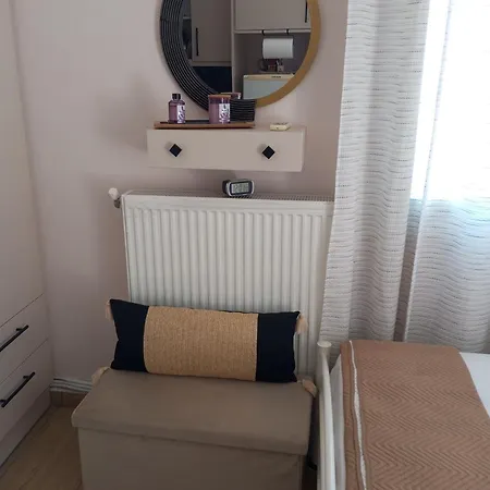 Angelos Appartement *